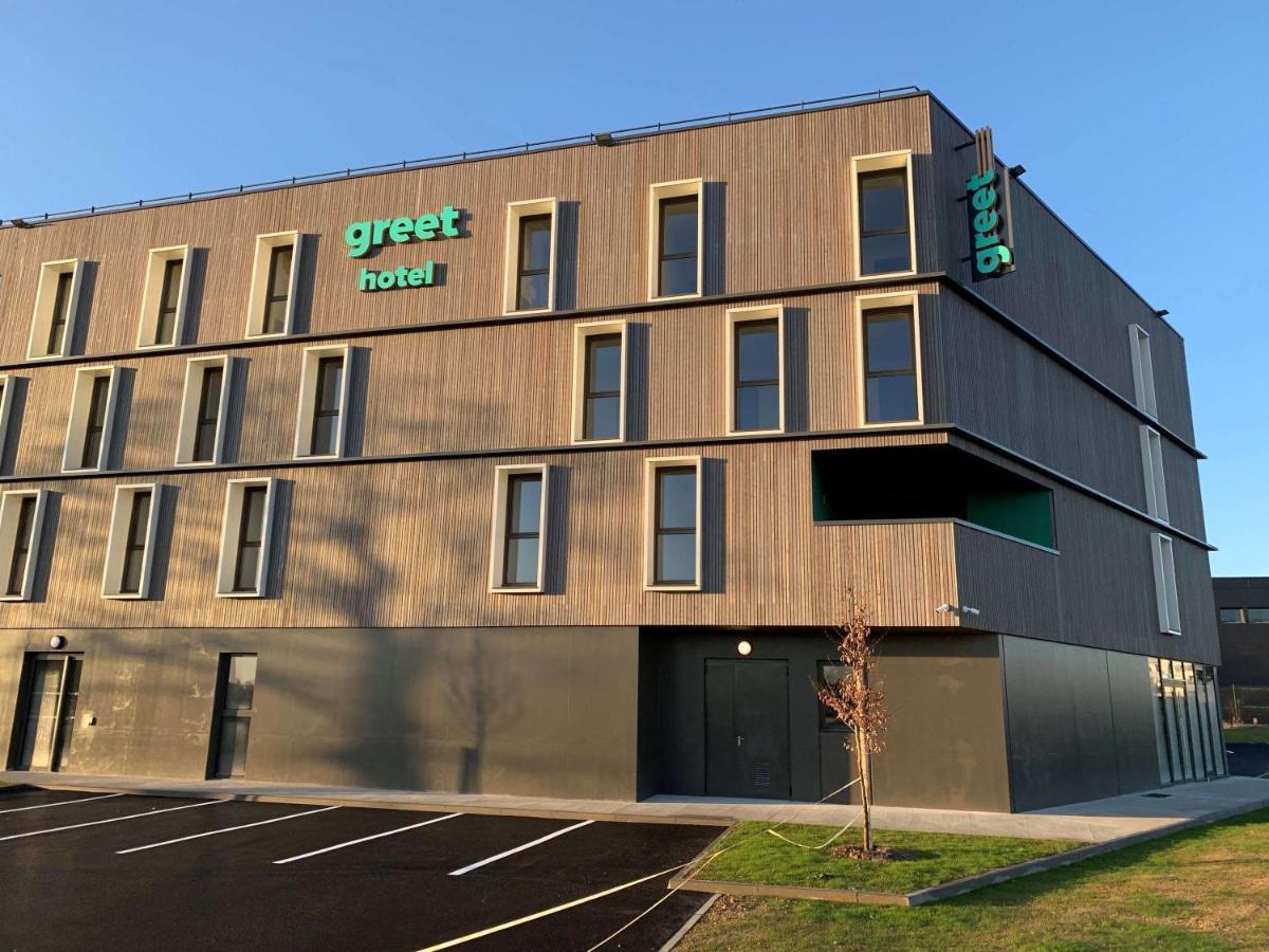 Greet Hotel Rennes Pace Eksteriør billede