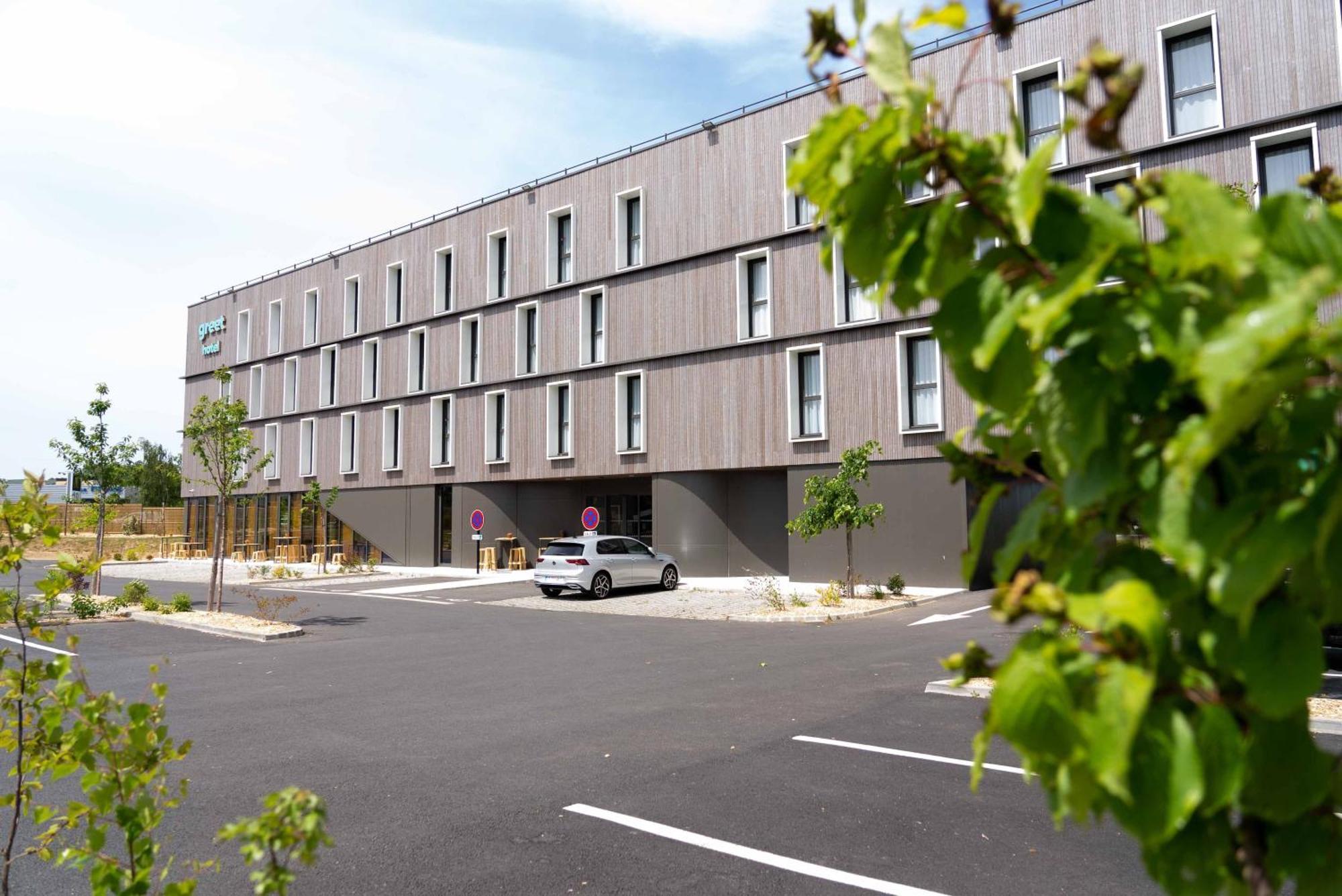 Greet Hotel Rennes Pace Eksteriør billede